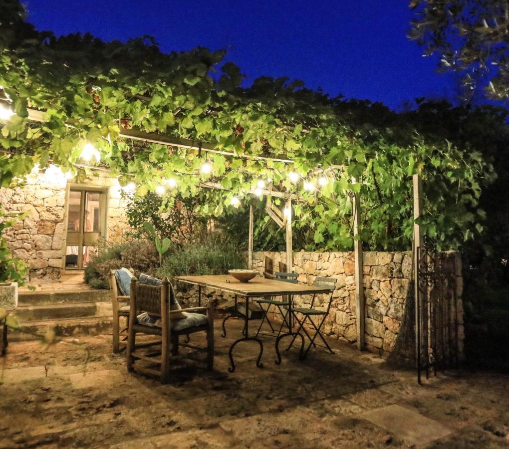 Villa Trulli Il geco sognante Ceglie Messapica Esterno foto